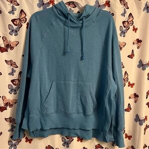 Side slit pullover hoodie